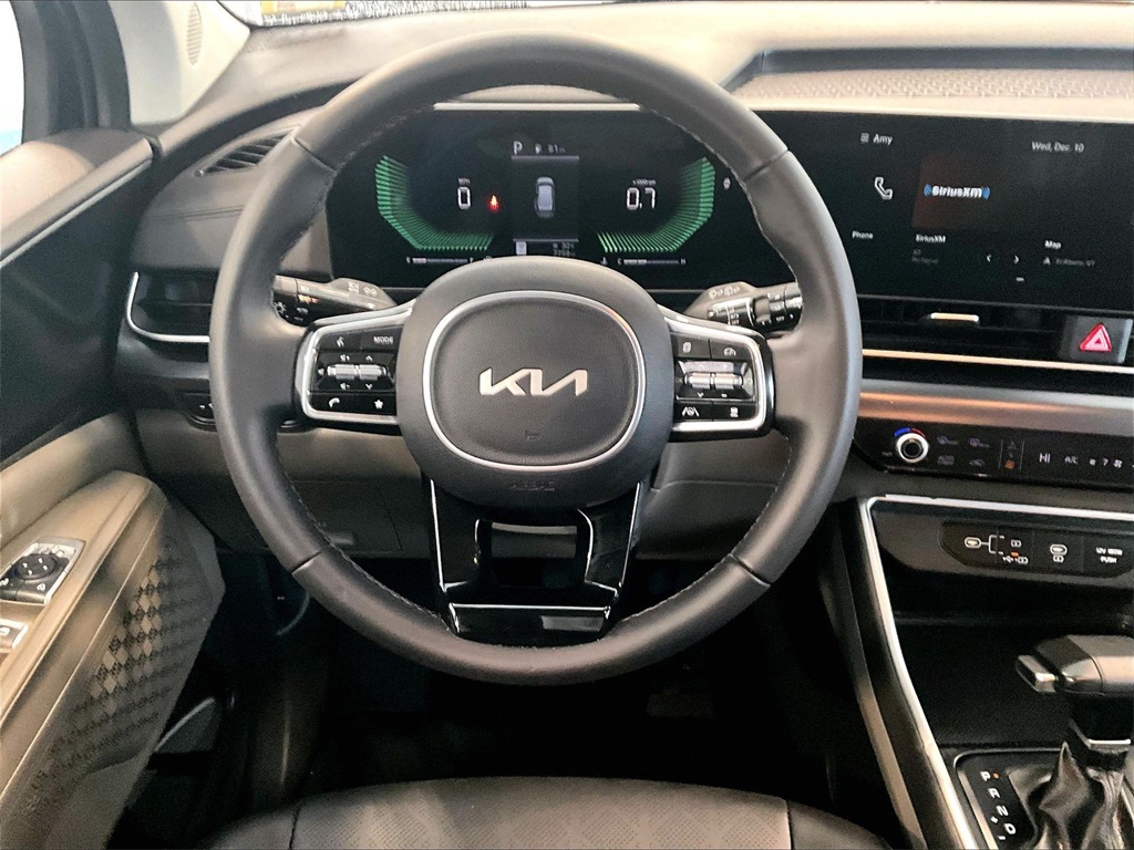 2025 Kia Carnival LXS - Photo 18