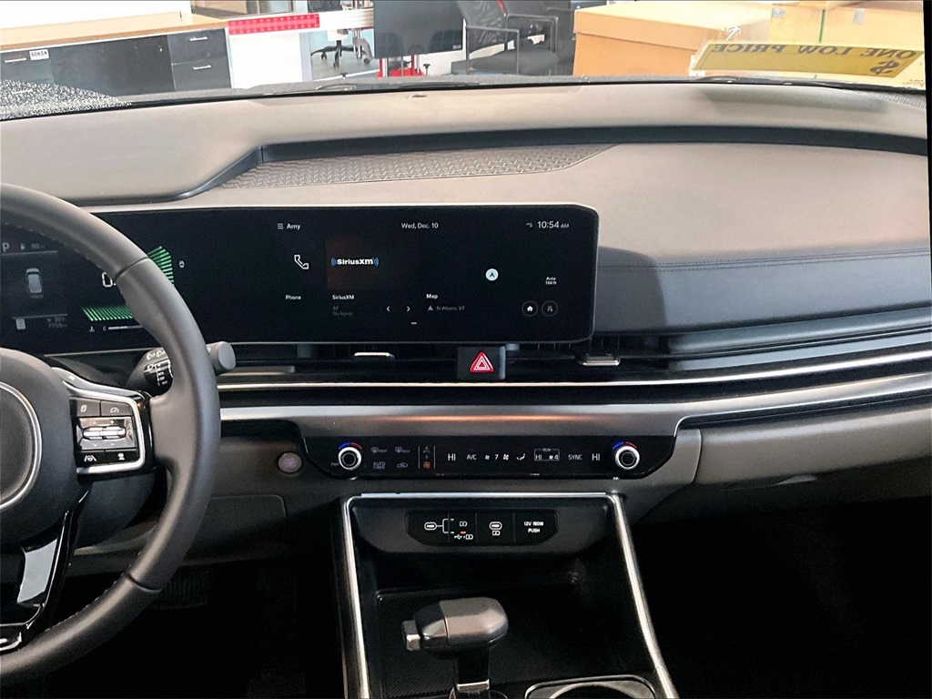 2025 Kia Carnival LXS - Photo 19