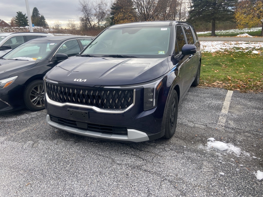 2025 Kia Carnival LXS - Photo 3