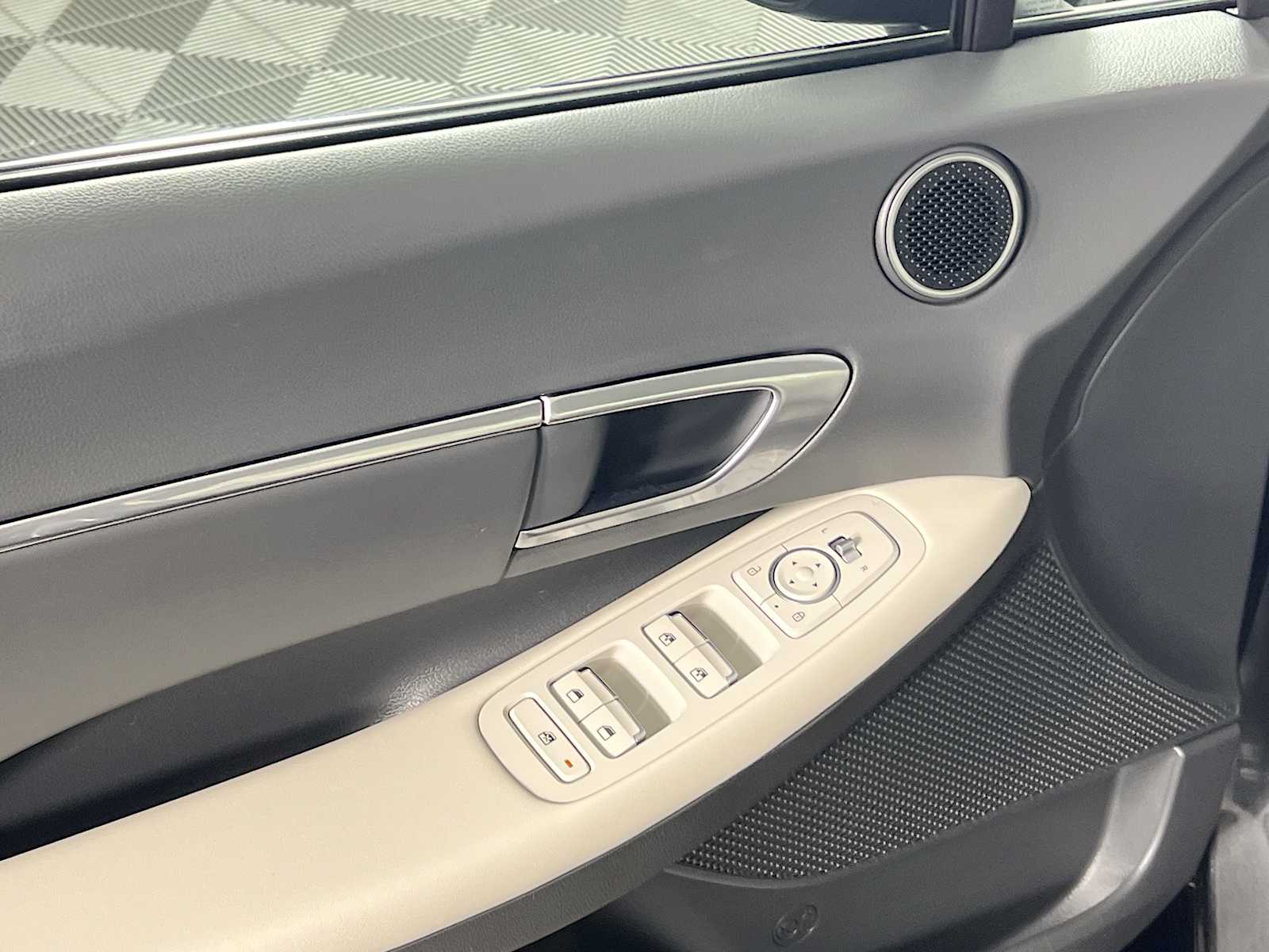 2022 Hyundai Sonata SEL - Photo 17