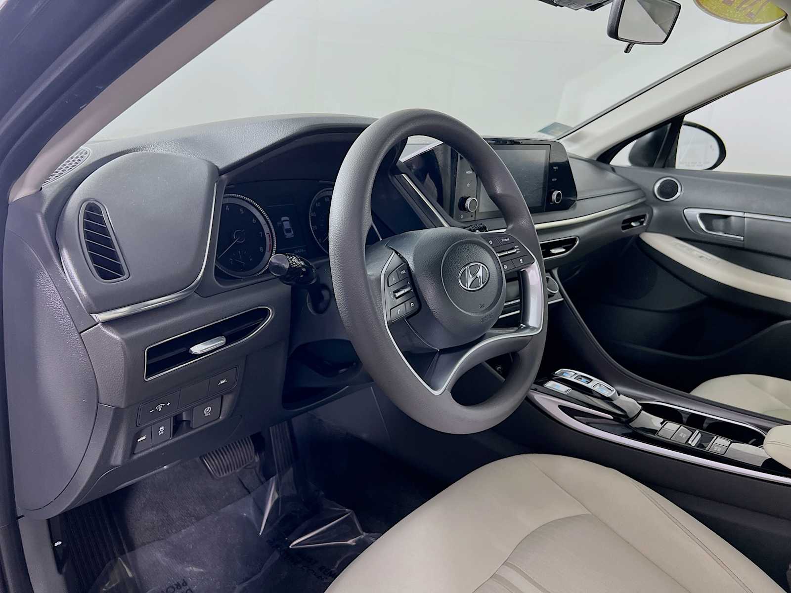 2022 Hyundai Sonata SEL - Photo 9