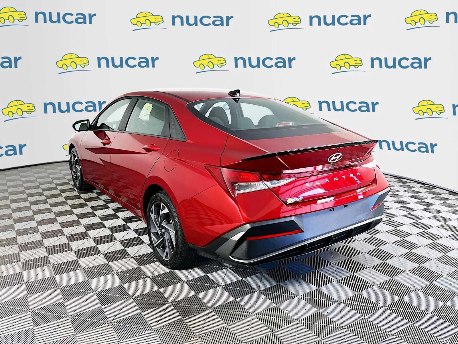 2025 Hyundai Elantra SEL Sport - Photo 5