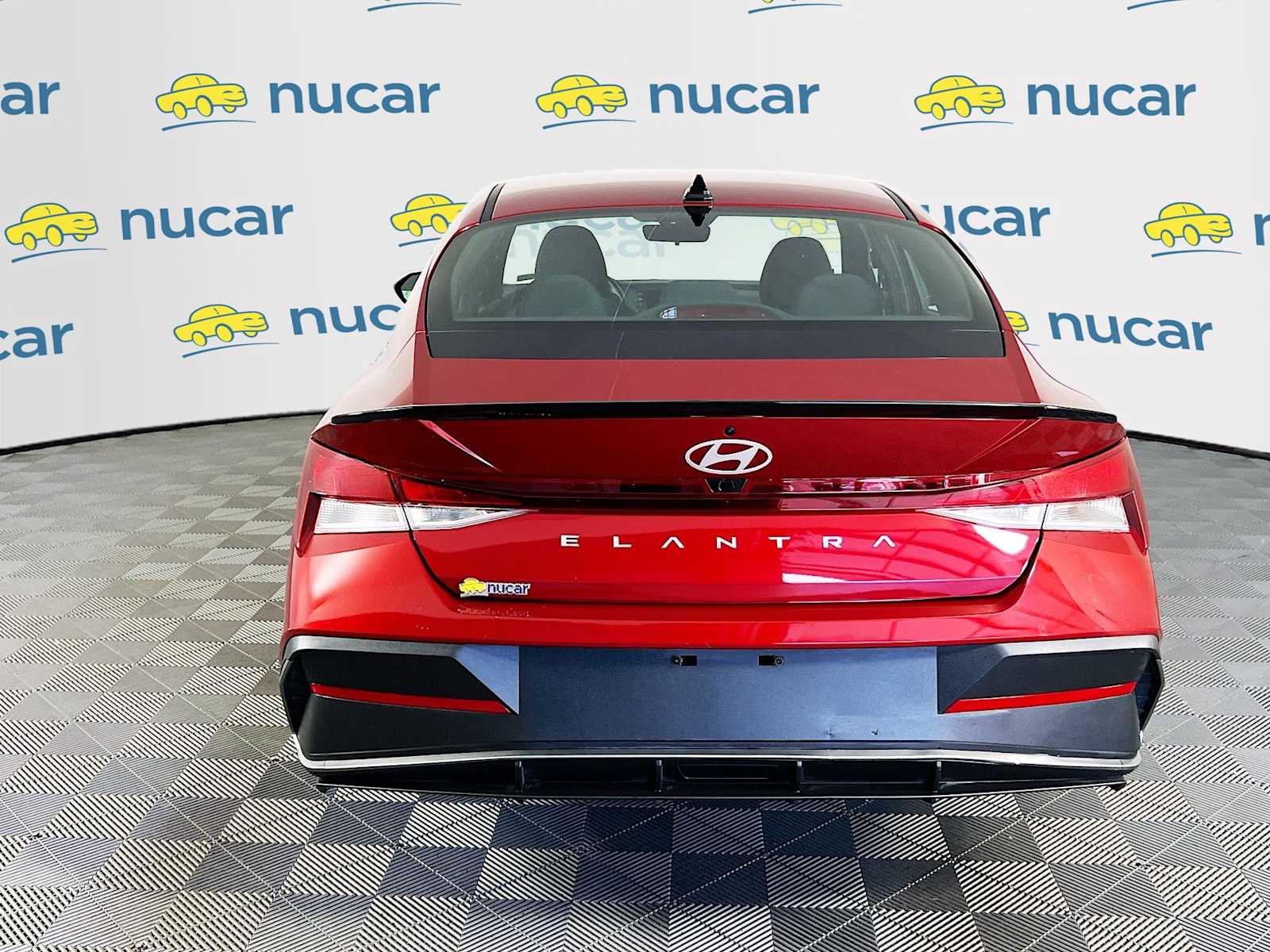 2025 Hyundai Elantra SEL Sport - Photo 6
