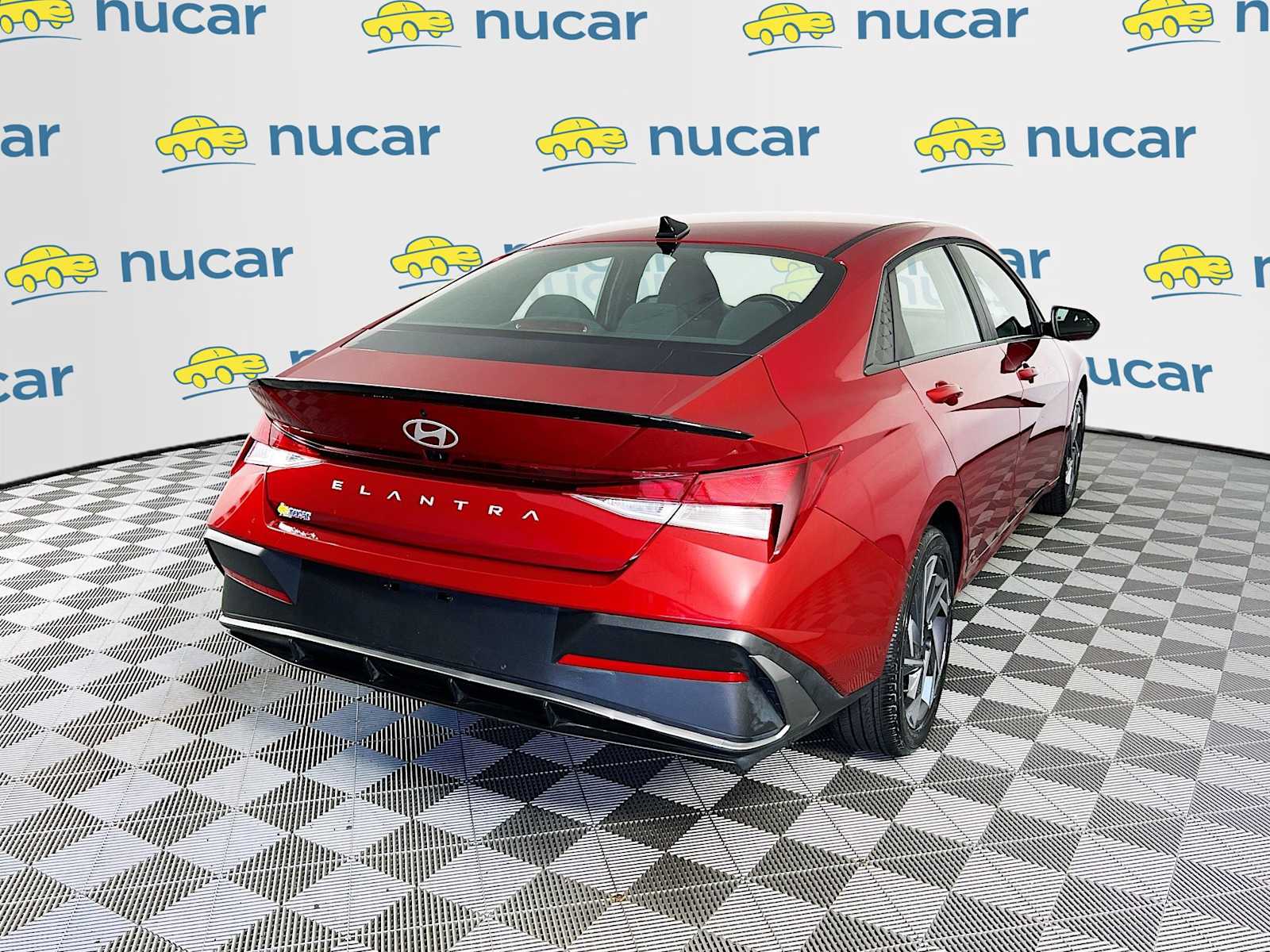 2025 Hyundai Elantra SEL Sport - Photo 7