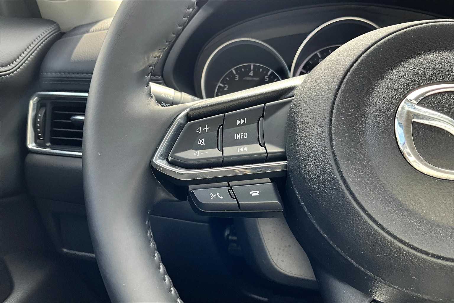 2022 Mazda CX-5 2.5 S Select Package - Photo 23