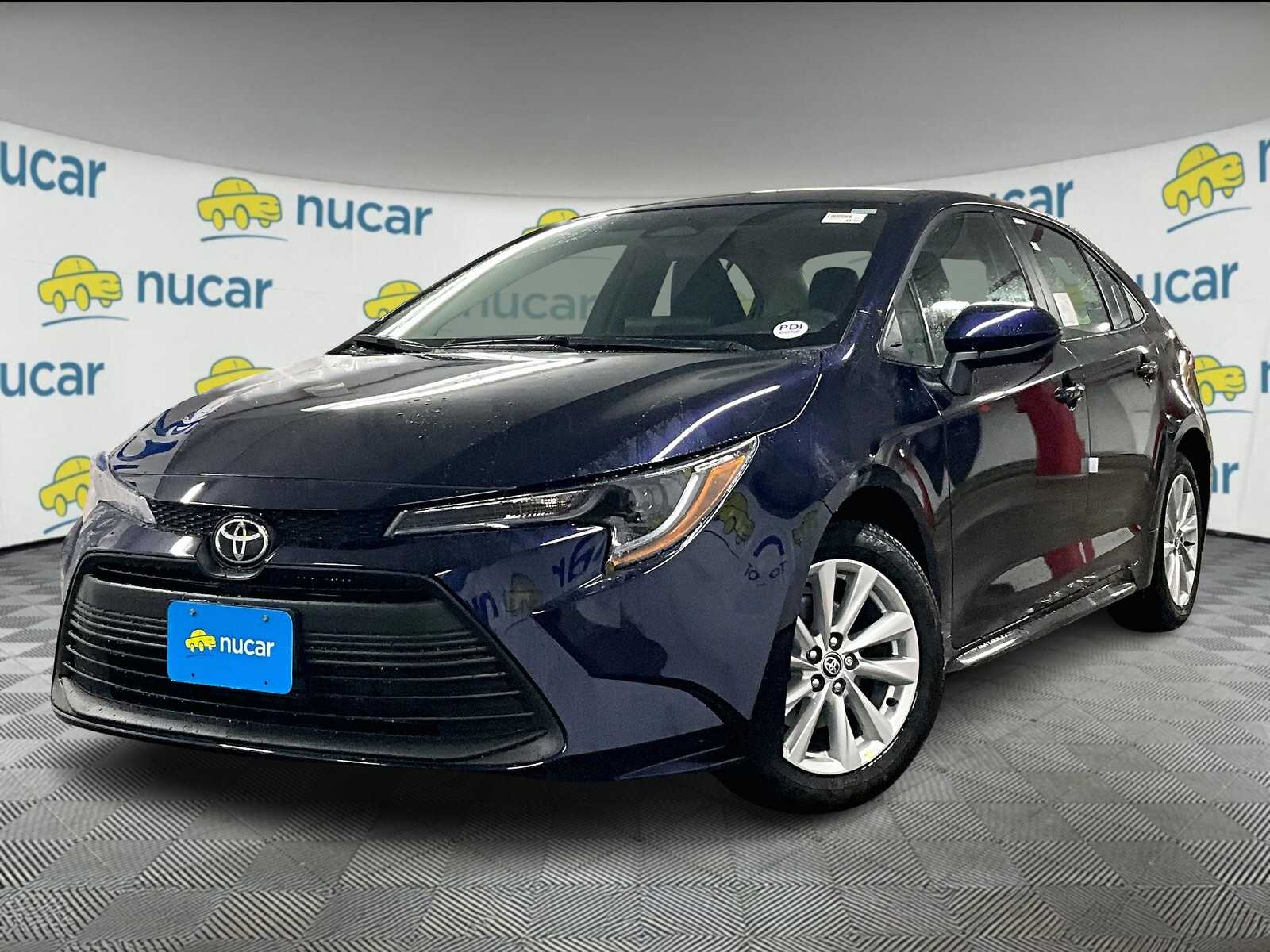2026 Toyota Corolla LE - Photo 4