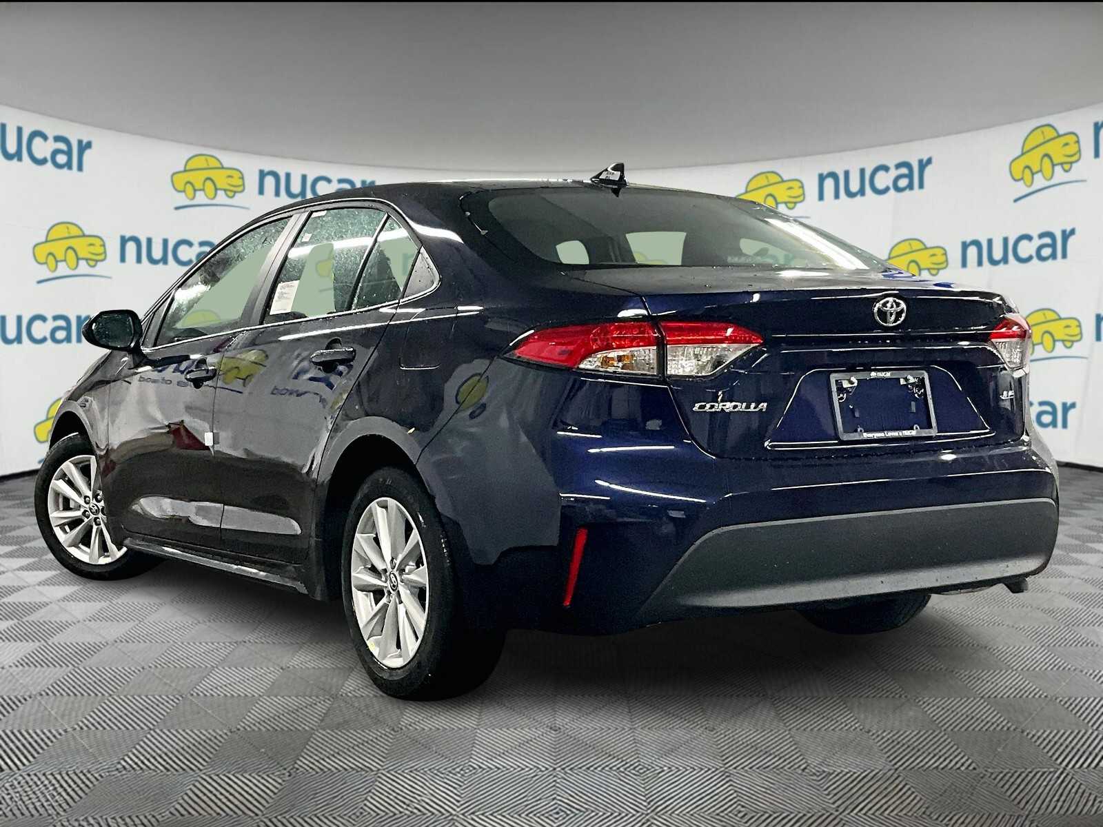 2026 Toyota Corolla LE - Photo 5