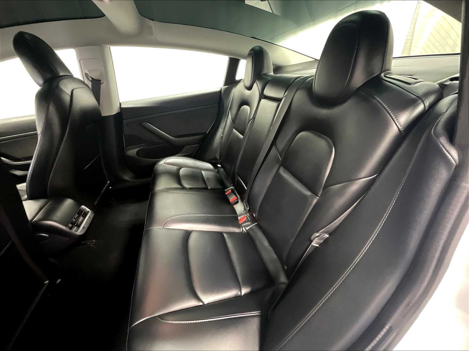 2020 Tesla Model 3 Standard Range Plus - Photo 15