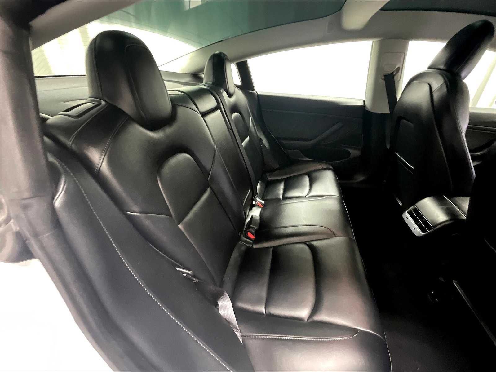 2020 Tesla Model 3 Standard Range Plus - Photo 16