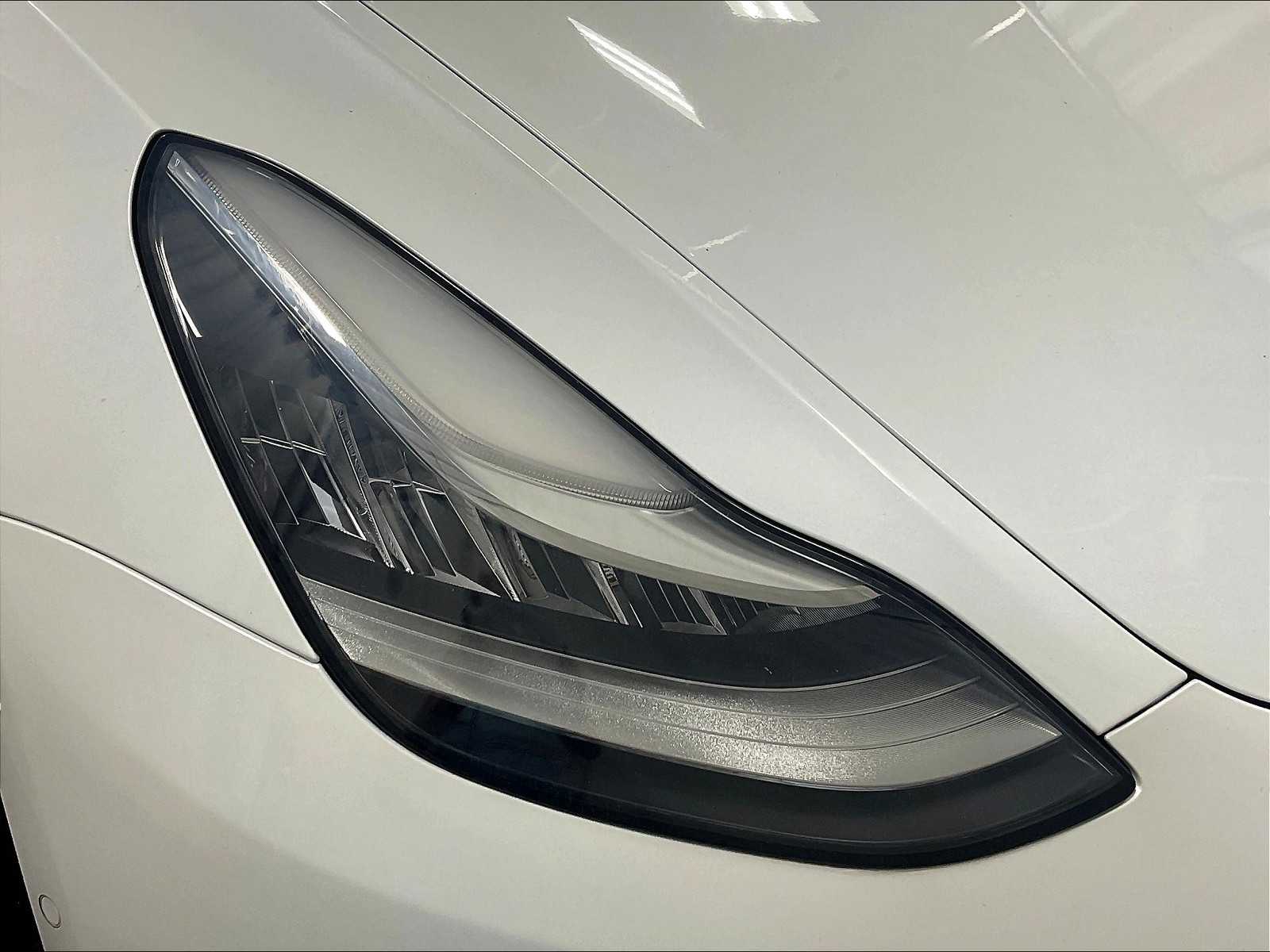 2020 Tesla Model 3 Standard Range Plus - Photo 32