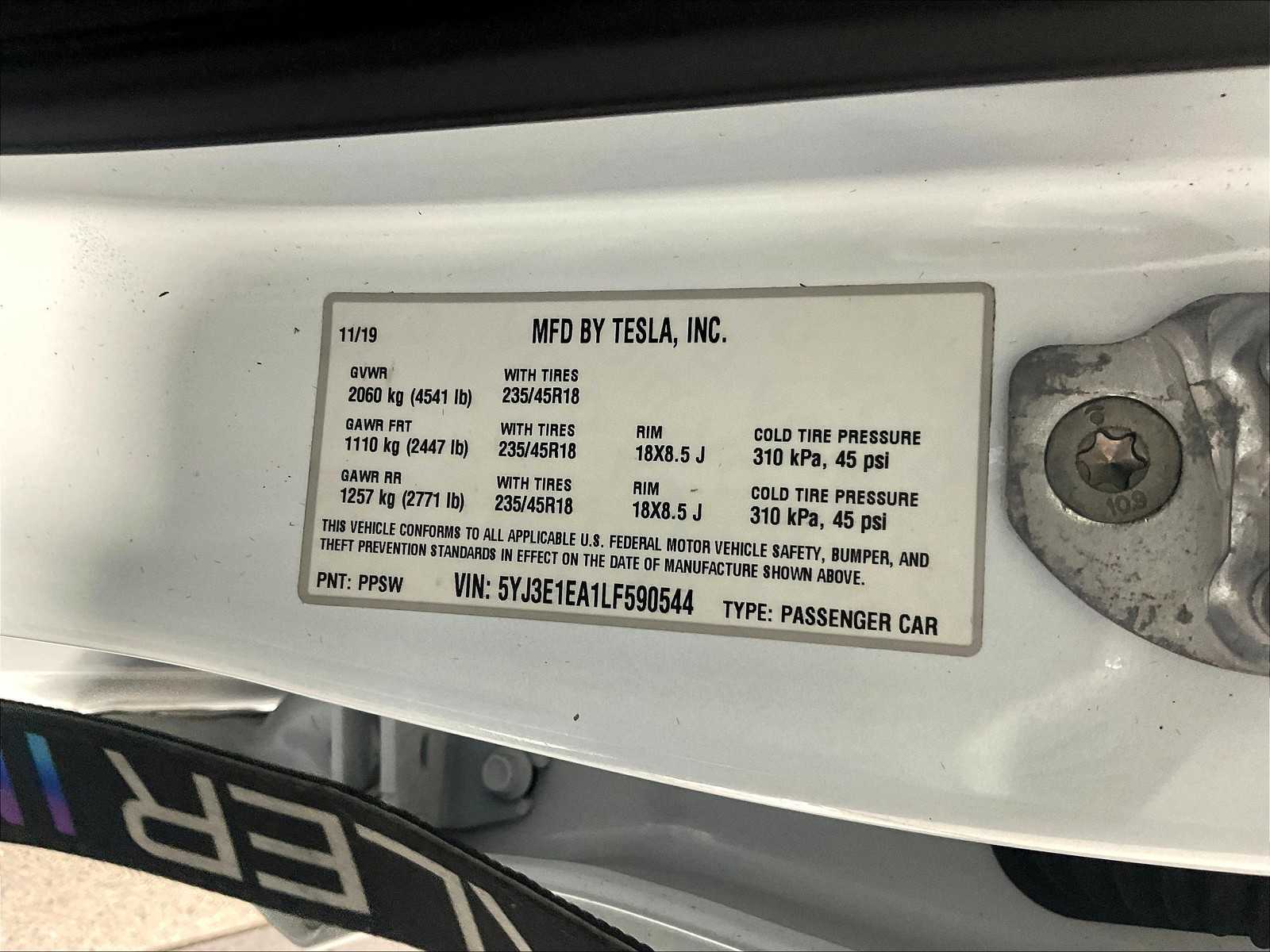 2020 Tesla Model 3 Standard Range Plus - Photo 35