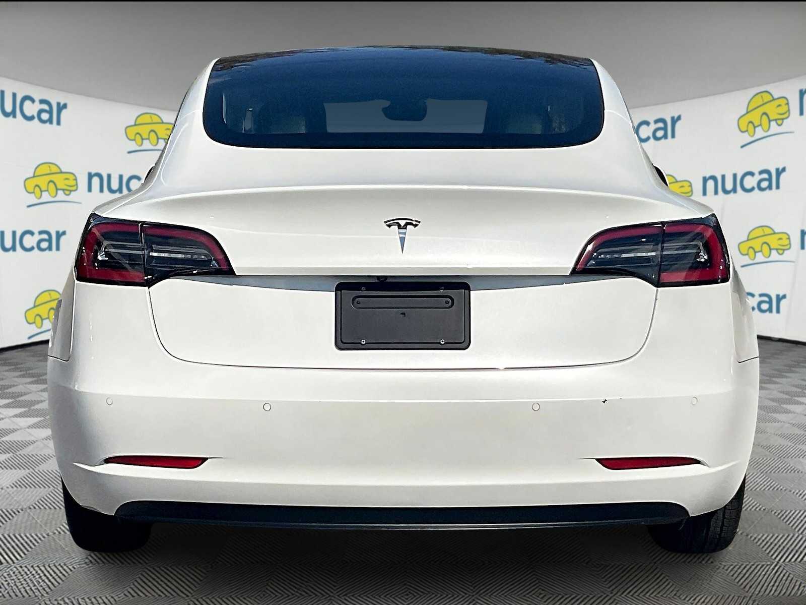 2020 Tesla Model 3 Standard Range Plus - Photo 5