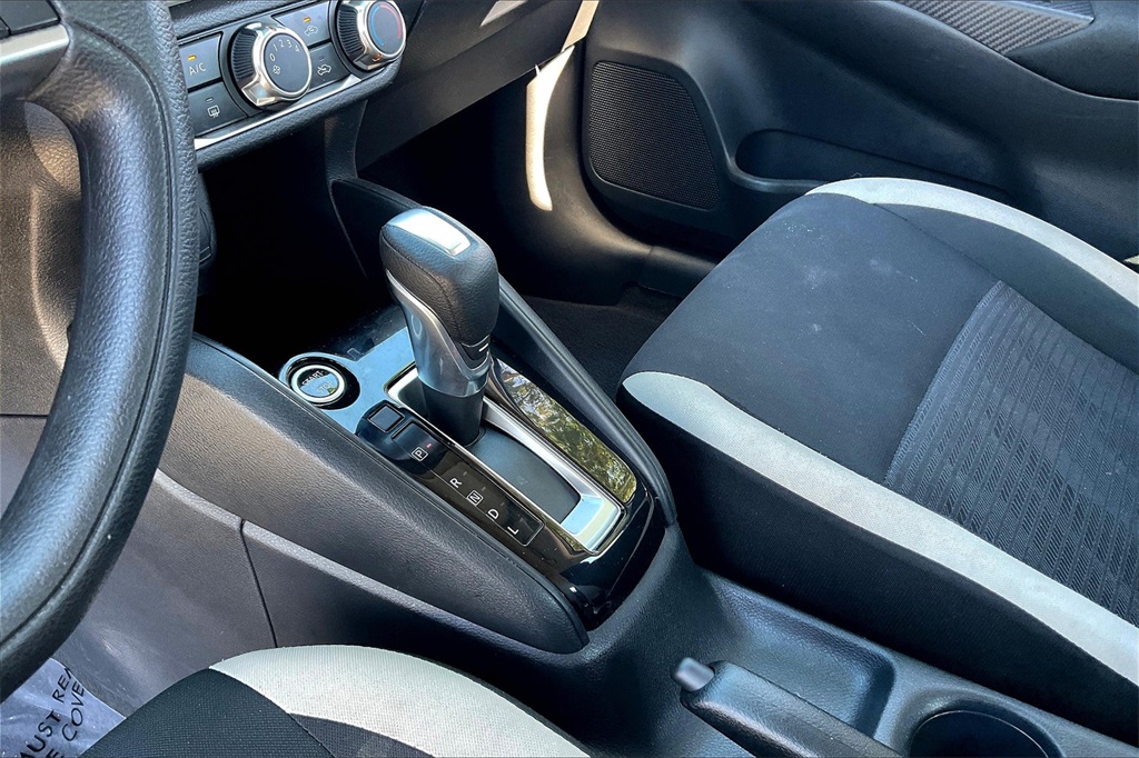 2021 Nissan Versa 1.6 SV - Photo 19