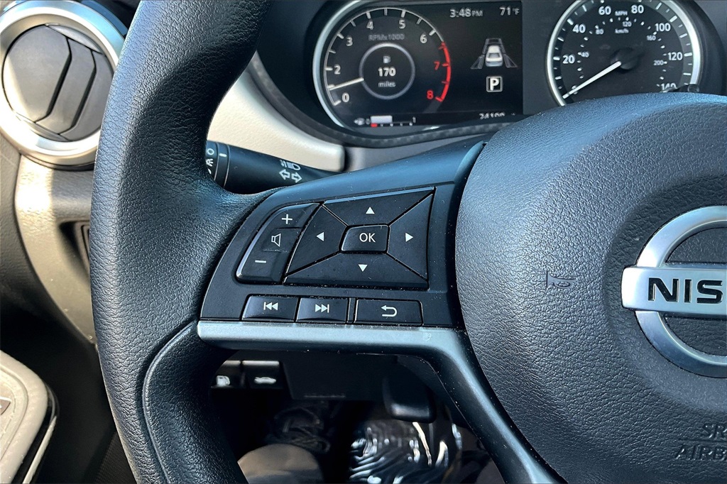 2021 Nissan Versa 1.6 SV - Photo 21