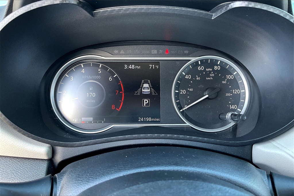 2021 Nissan Versa 1.6 SV - Photo 23