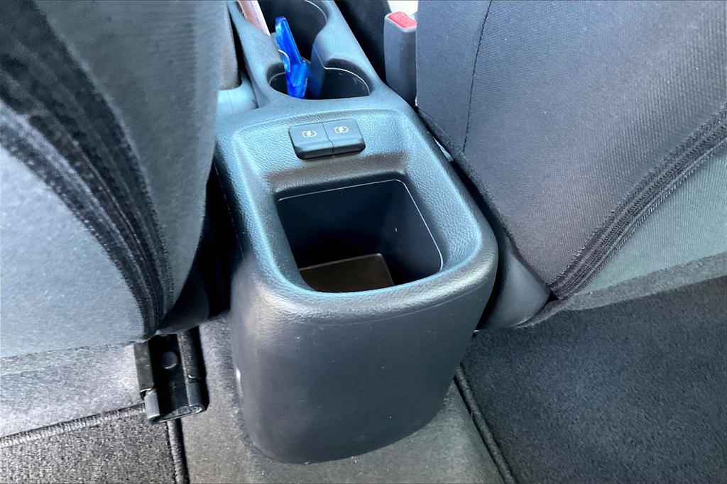 2021 Nissan Versa 1.6 SV - Photo 25