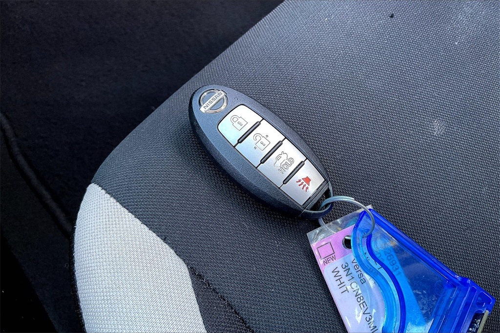 2021 Nissan Versa 1.6 SV - Photo 27