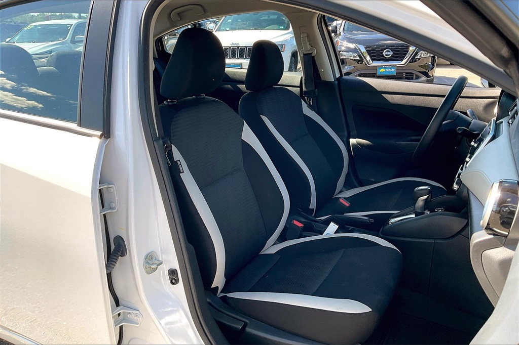 2021 Nissan Versa 1.6 SV - Photo 10
