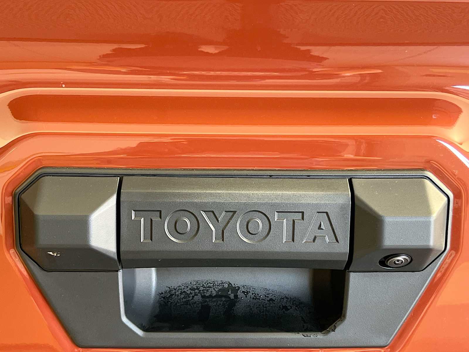 2025 Toyota Tacoma TRD Sport - Photo 17
