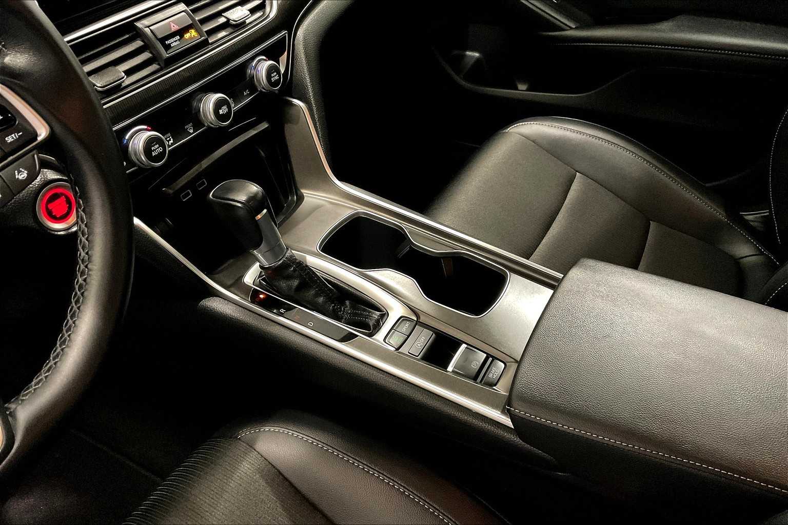 2022 Honda Accord Sport - Photo 20