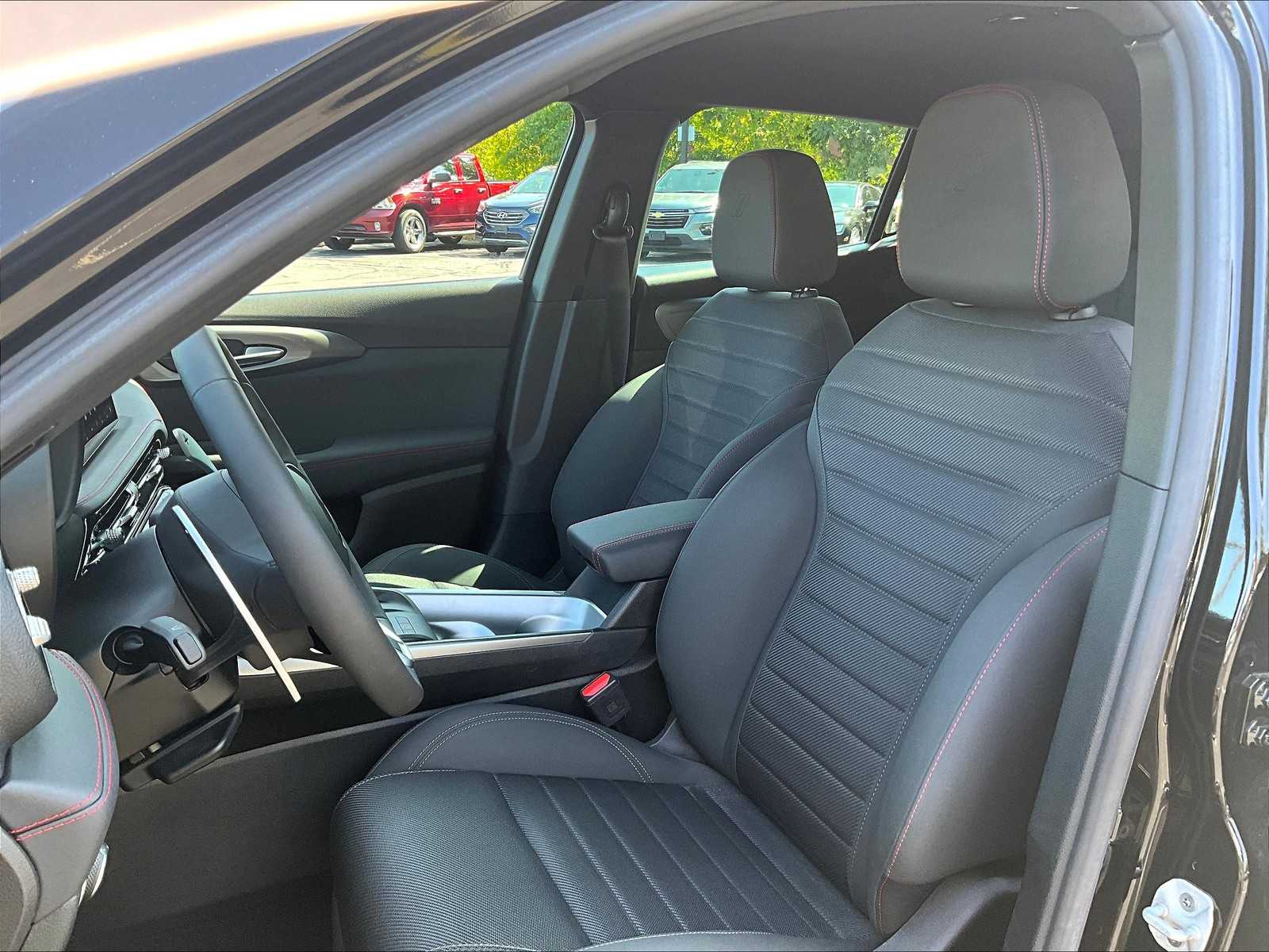 2024 Dodge Hornet R/T - Photo 10