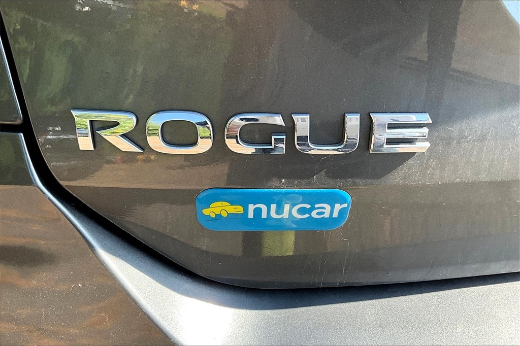 2019 Nissan Rogue S - Photo 7