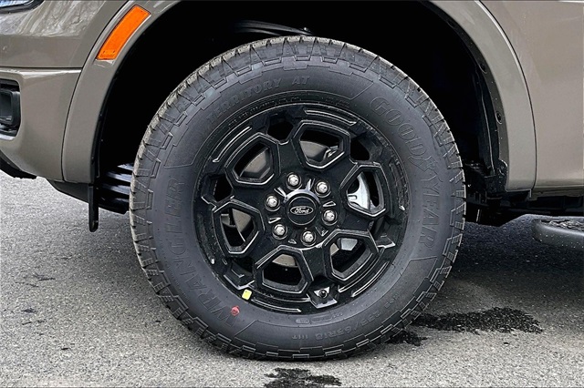 2025 Ford Ranger XLT - Photo 13