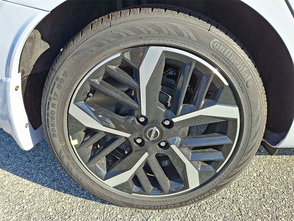 2025 Nissan Versa 1.6 SR - Photo 5