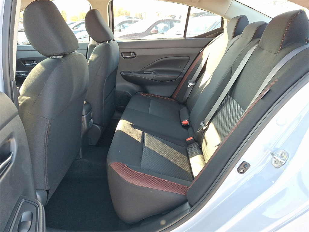 2025 Nissan Versa 1.6 SR - Photo 6
