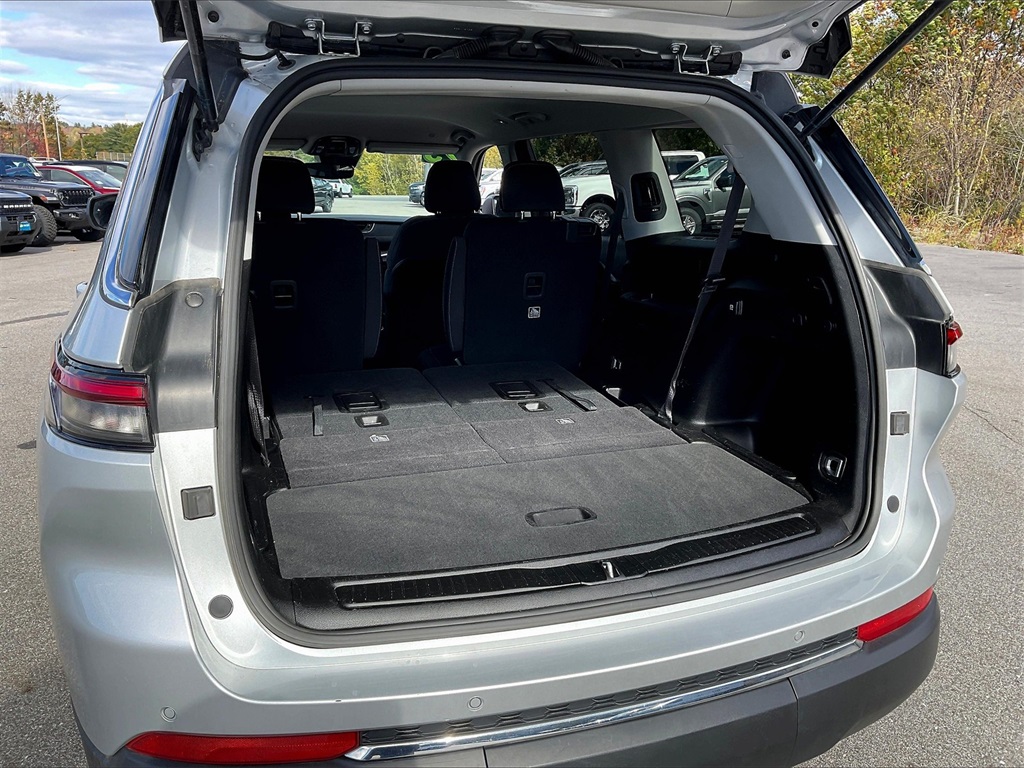 2023 Jeep Grand Cherokee L Laredo - Photo 36