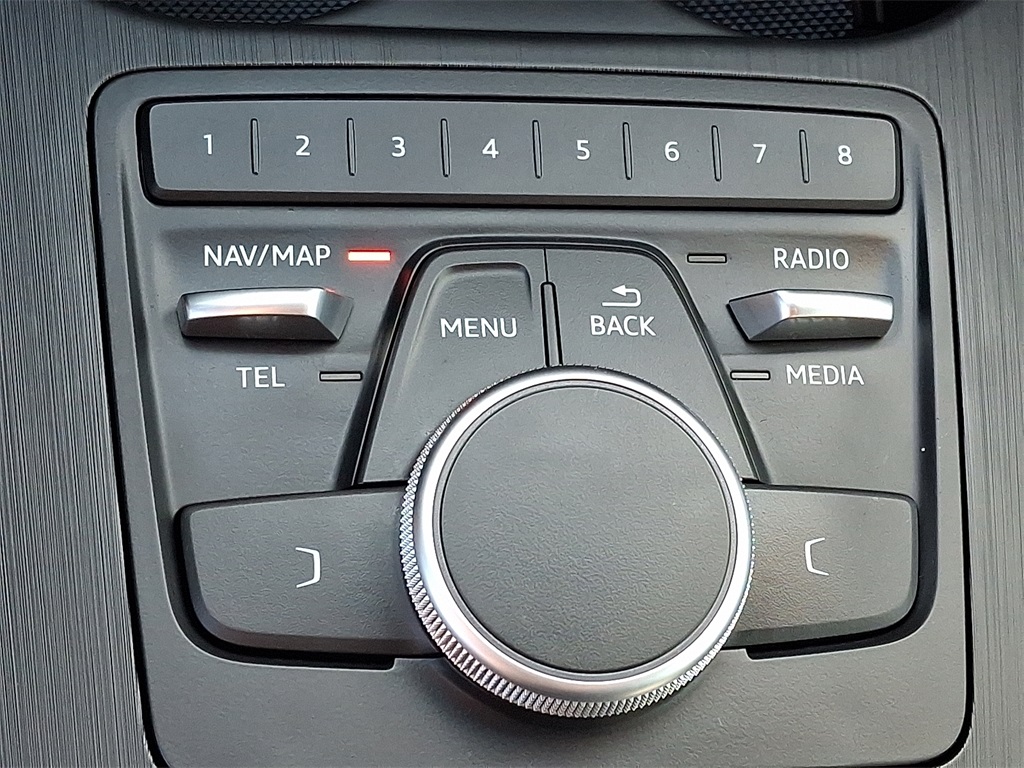 2017 Audi A4 2.0T Premium Plus - Photo 23