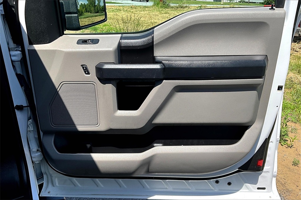 2019 Ford F-150 XL - Photo 12