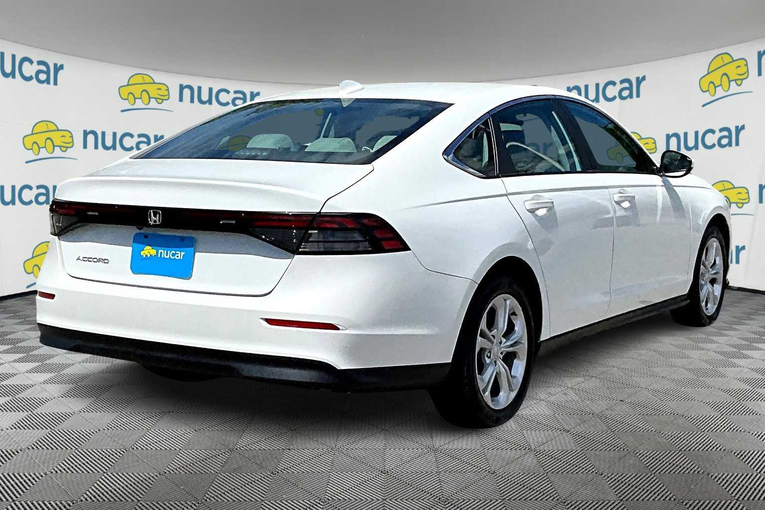 2024 Honda Accord LX - Photo 6