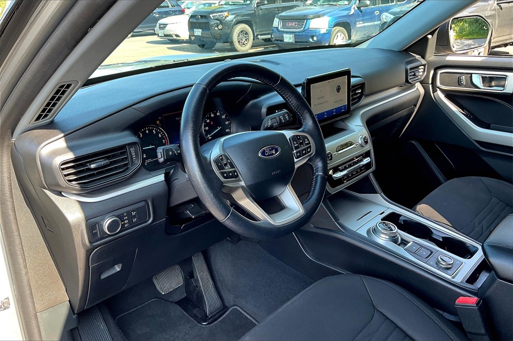 2021 Ford Explorer XLT - Photo 8