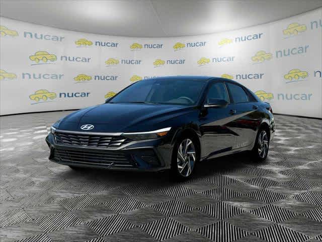 2025 Hyundai Elantra SEL Sport - Photo 12