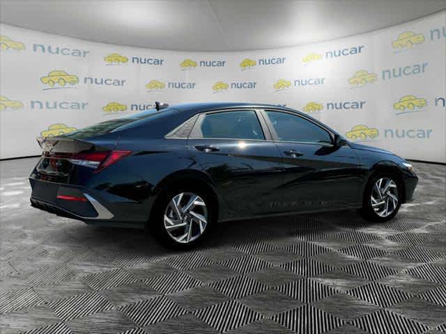 2025 Hyundai Elantra SEL Sport - Photo 19