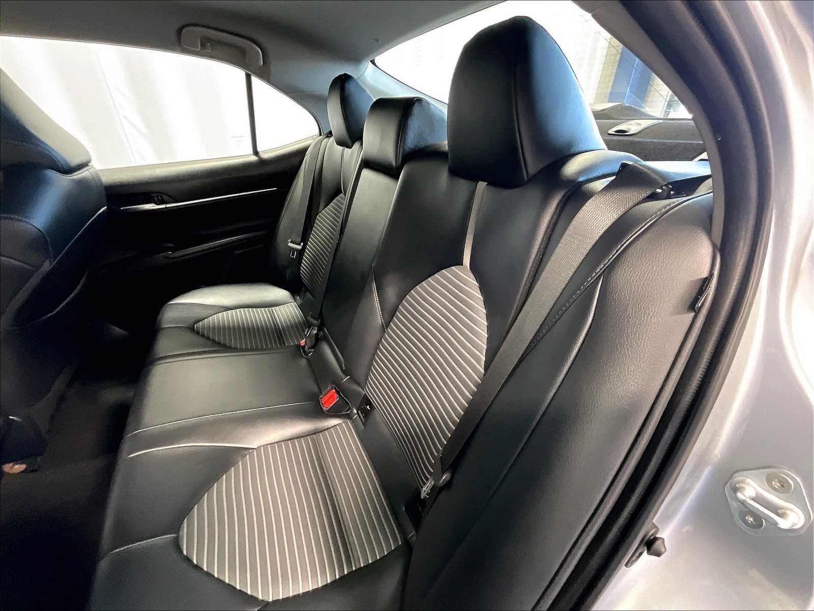 2023 Toyota Camry SE - Photo 15