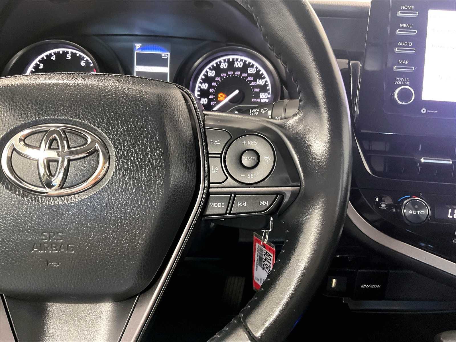 2023 Toyota Camry SE - Photo 23