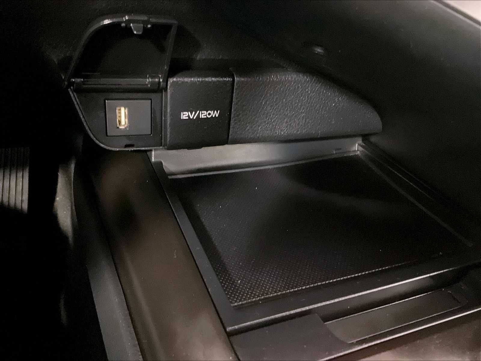 2023 Toyota Camry SE - Photo 26