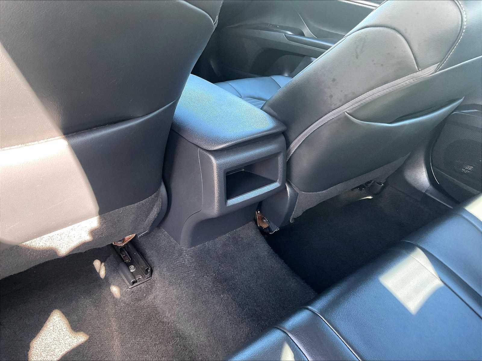 2023 Toyota Camry SE - Photo 27