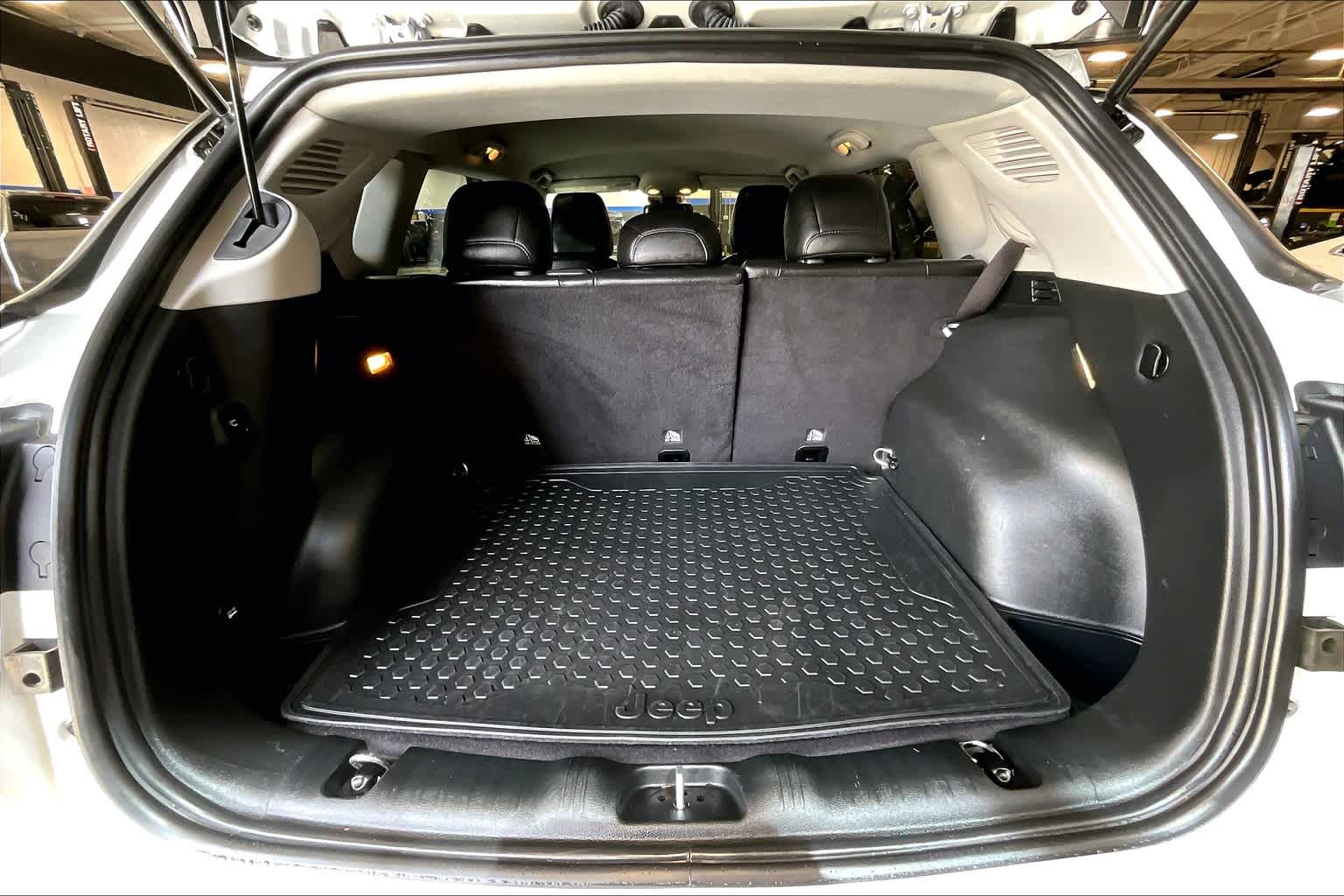 2022 Jeep Compass Latitude - Photo 17