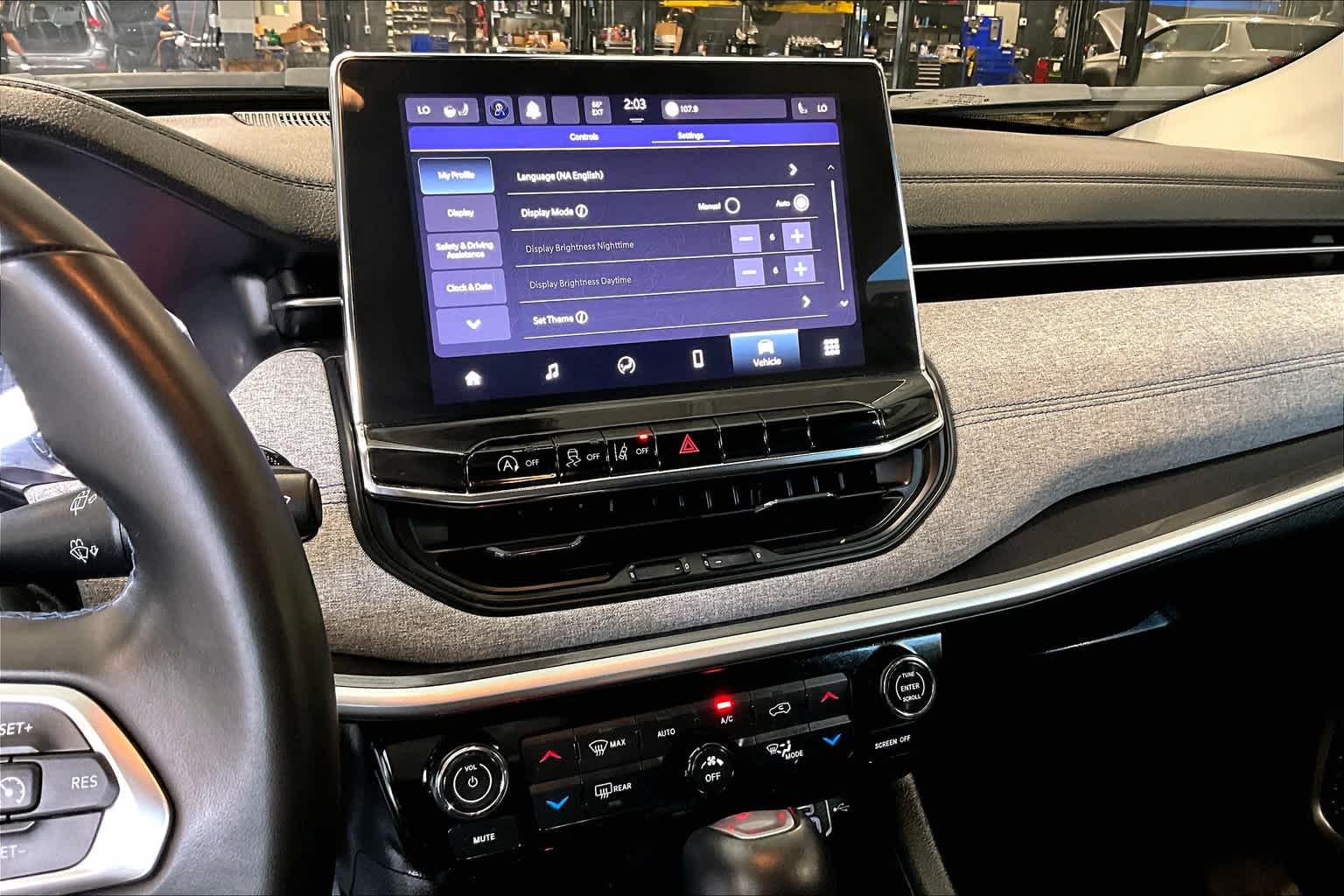 2022 Jeep Compass Latitude - Photo 19