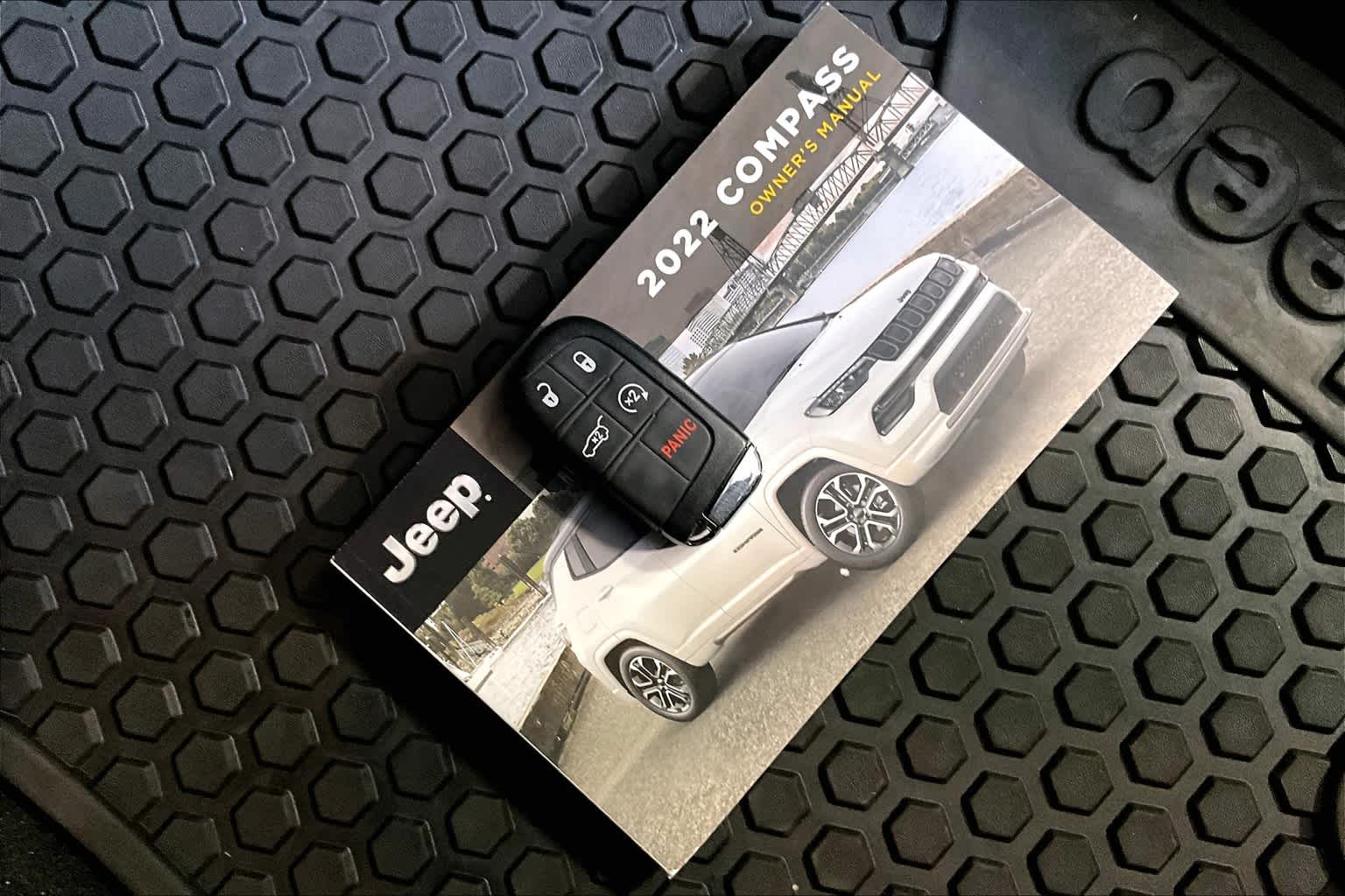 2022 Jeep Compass Latitude - Photo 32