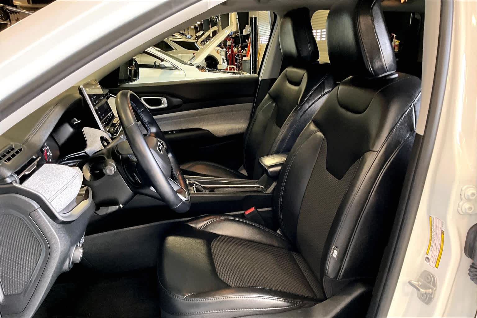 2022 Jeep Compass Latitude - Photo 10