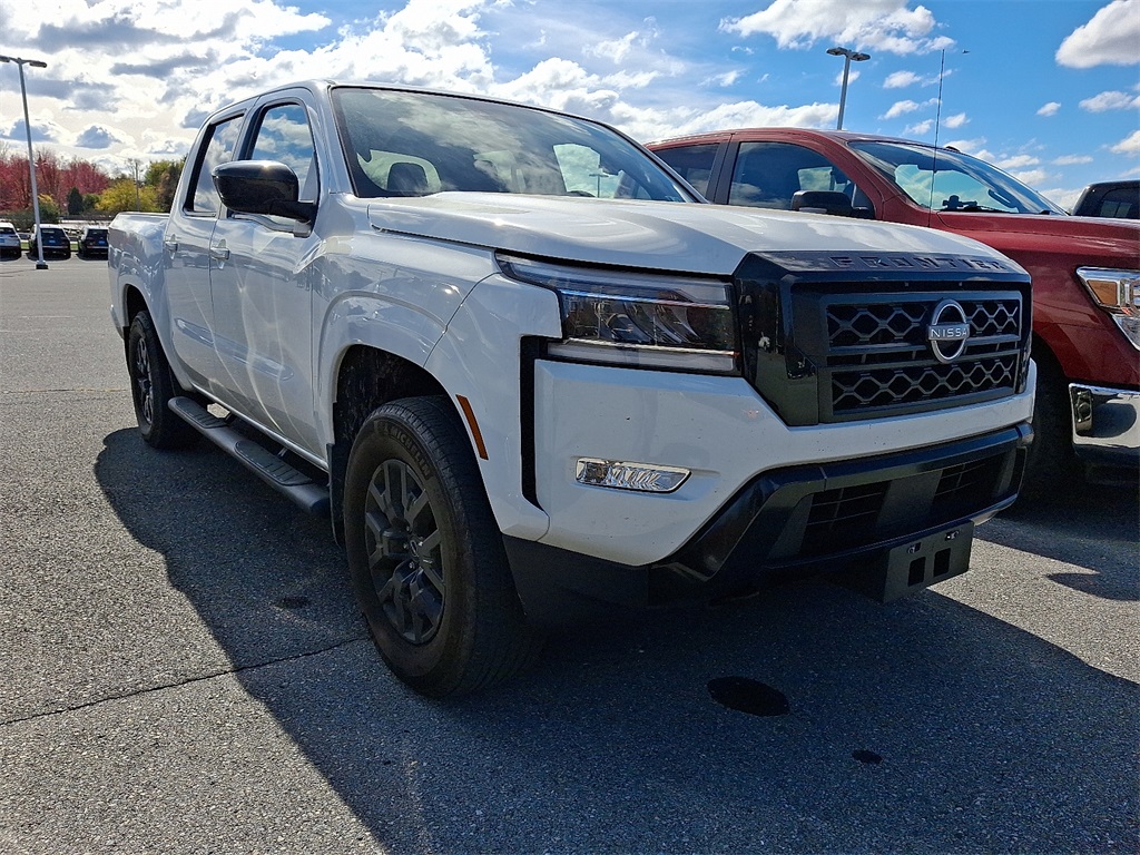 2023 Nissan Frontier SV