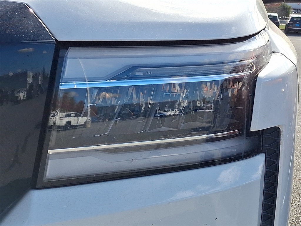 2023 Nissan Frontier SV - Photo 8