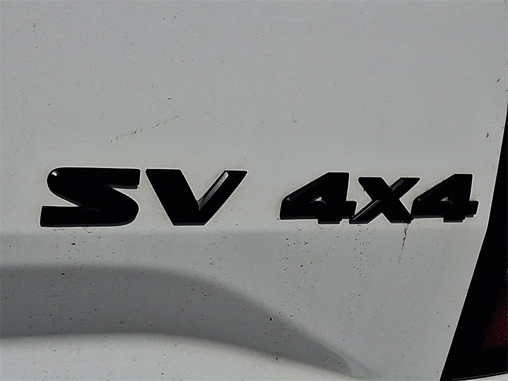 2023 Nissan Frontier SV - Photo 10