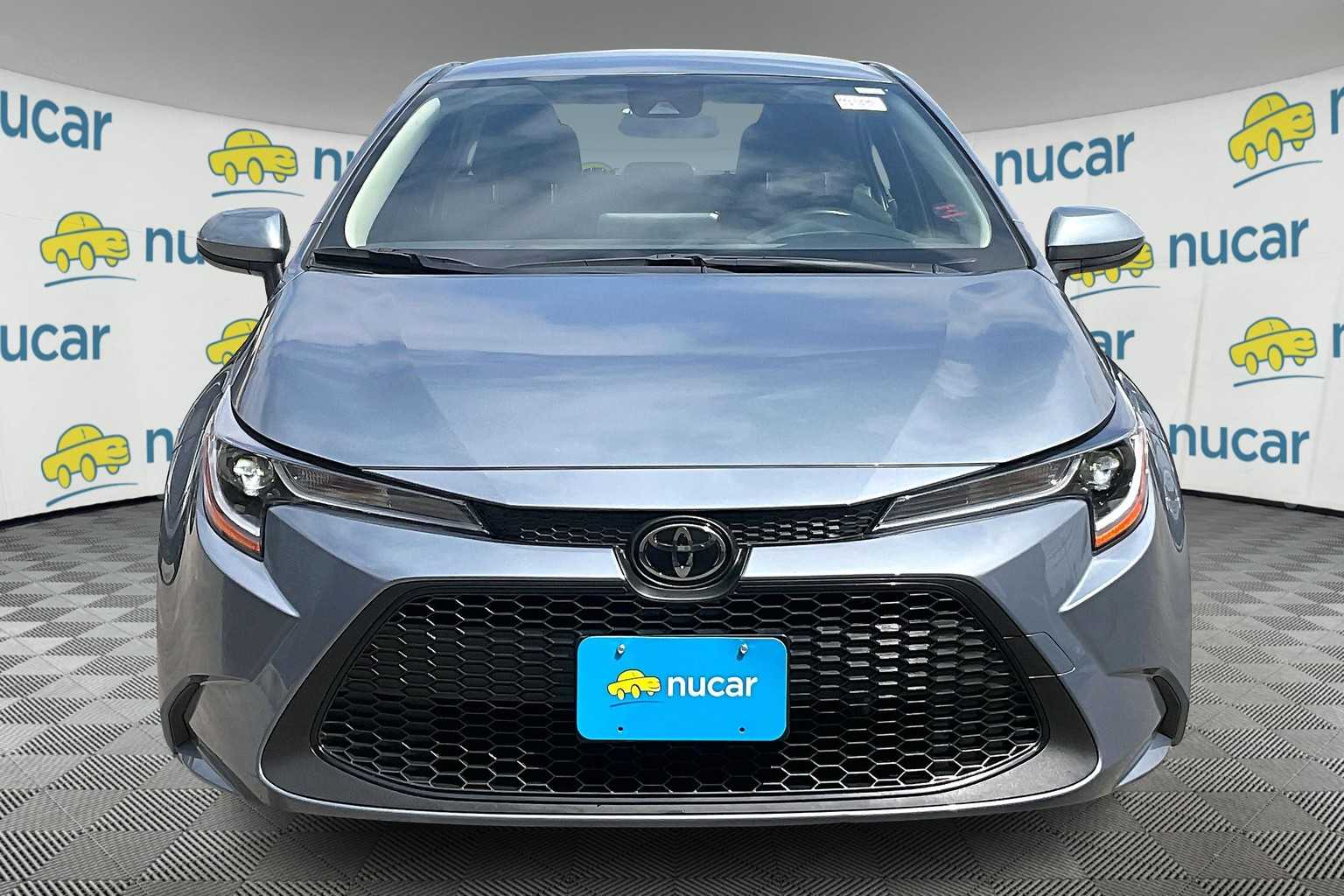 2022 Toyota Corolla LE - Photo 2