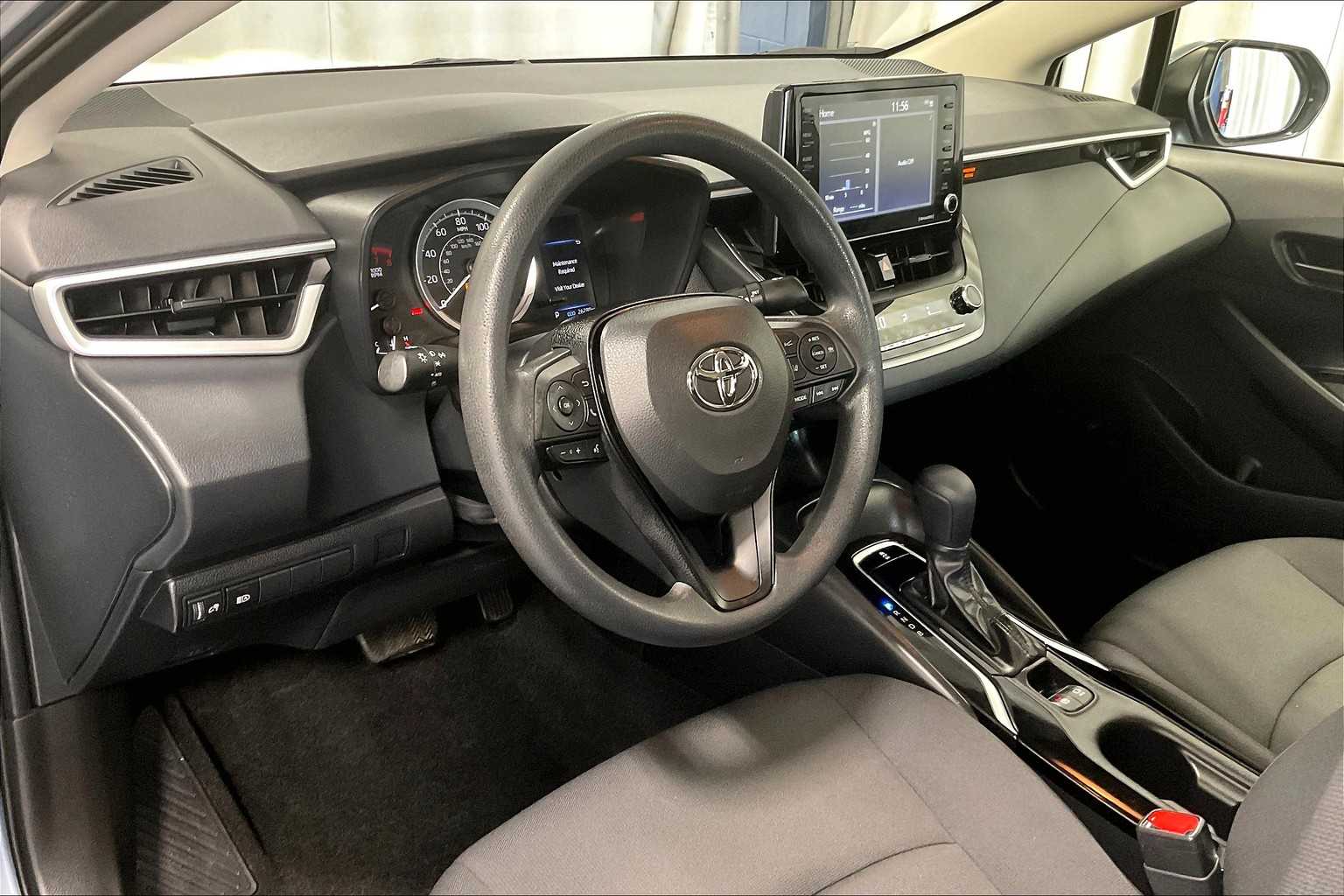 2022 Toyota Corolla LE - Photo 8