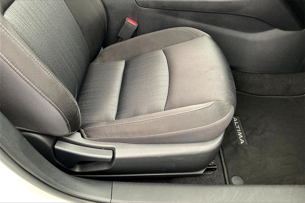 2020 Nissan Altima 2.5 S - Photo 33